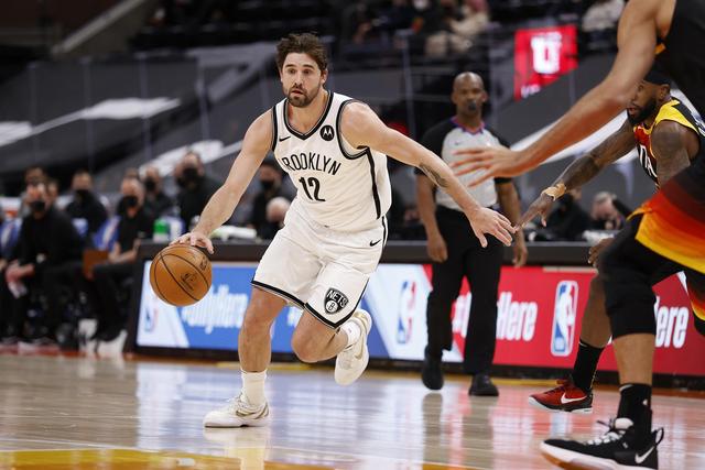 阿尔特塔：斯特林也伤缺数周 膝盖明天做检查